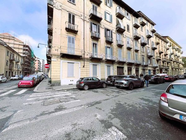 appartamento in vendita a Torino in zona Borgo San Paolo
