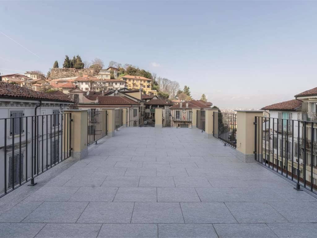 appartamento in vendita a Torino in zona Cavoretto