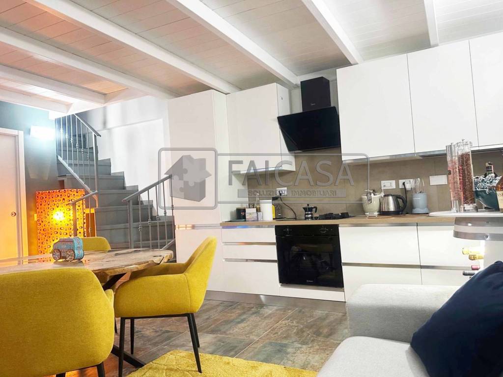 appartamento in vendita a Torino in zona Cenisia