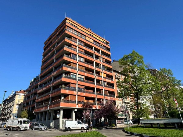 appartamento in vendita a Torino in zona San Salvario