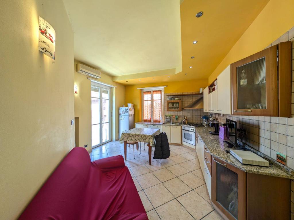 appartamento in vendita a Torino in zona Parella