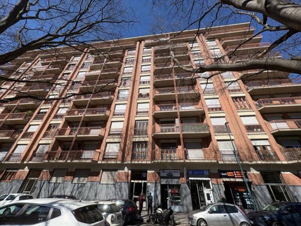 appartamento in vendita a Torino in zona Pozzo Strada