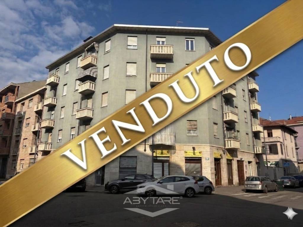 appartamento in vendita a Torino in zona Cenisia