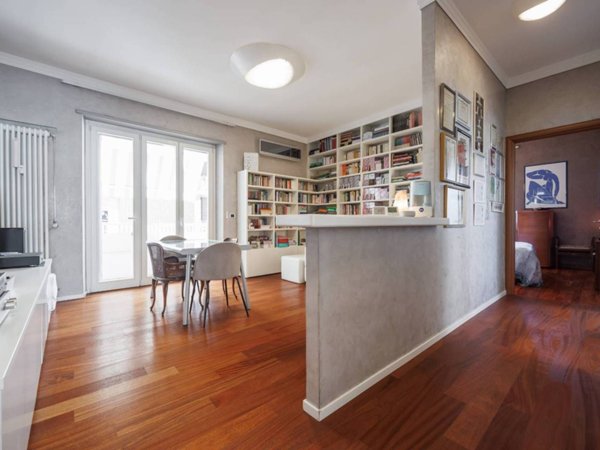 appartamento in vendita a Torino in zona Parella