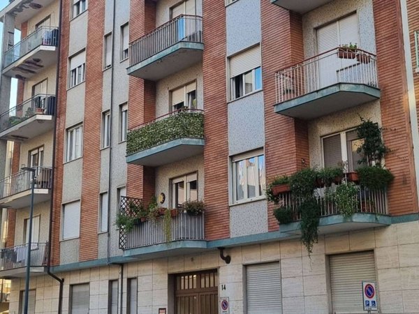 appartamento in vendita a Torino in zona Parella