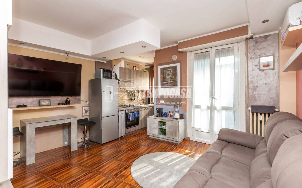 appartamento in vendita a Torino in zona Lucento