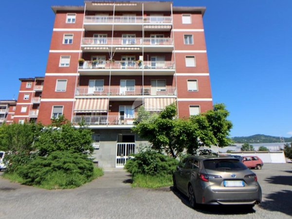 appartamento in vendita a Torino in zona Lingotto