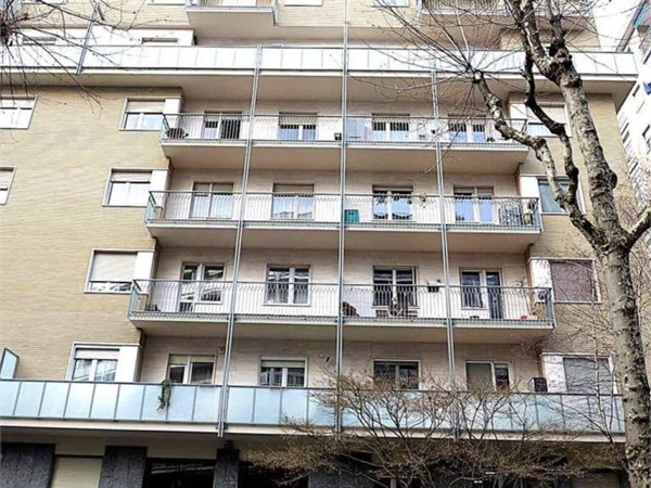 appartamento in vendita a Torino in zona Campidoglio