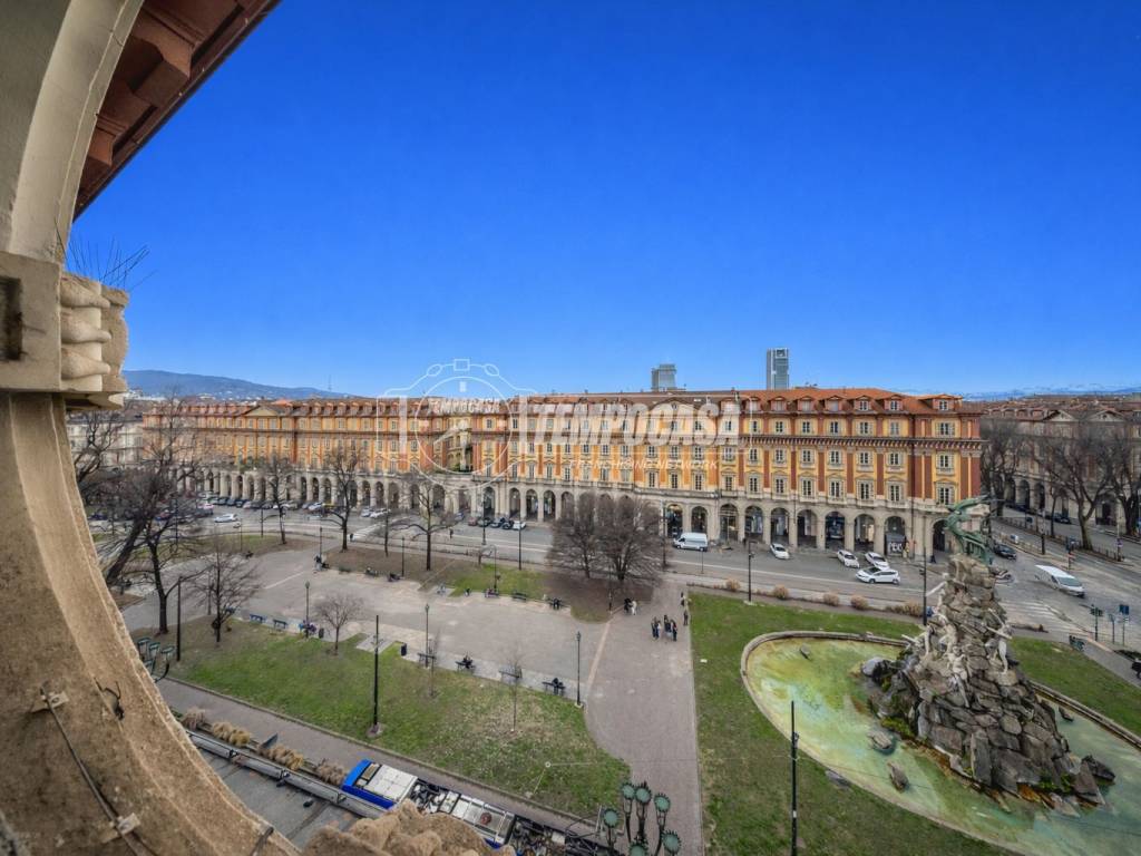 appartamento in vendita a Torino in zona Centro Storico