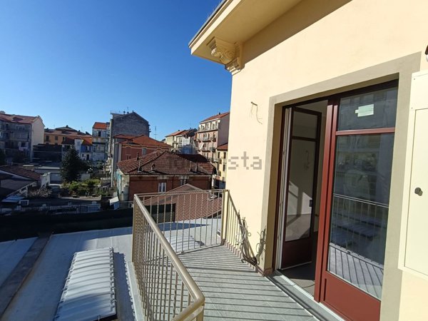 appartamento in vendita a Torino in zona Cenisia