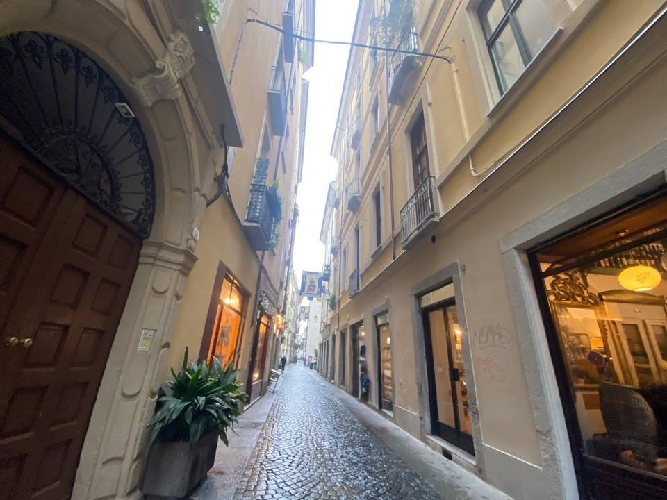 negozio in vendita a Torino in zona Centro Storico