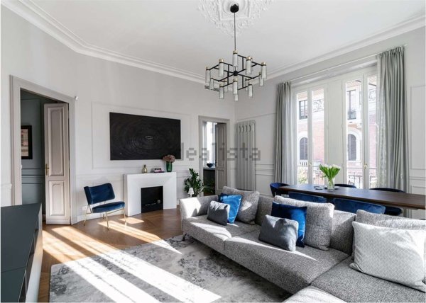 appartamento in vendita a Torino in zona Crocetta