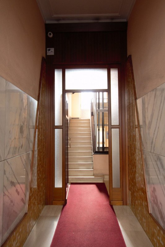 appartamento in vendita a Torino in zona Cit Turin