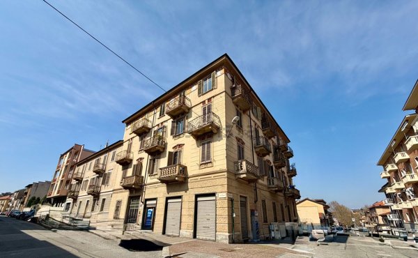 appartamento in vendita a Torino in zona Madonna del Pilone