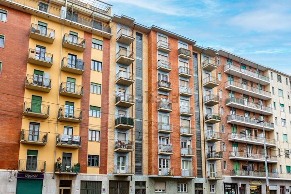 appartamento in vendita a Torino in zona Lucento