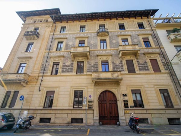 appartamento in vendita a Torino in zona Crocetta