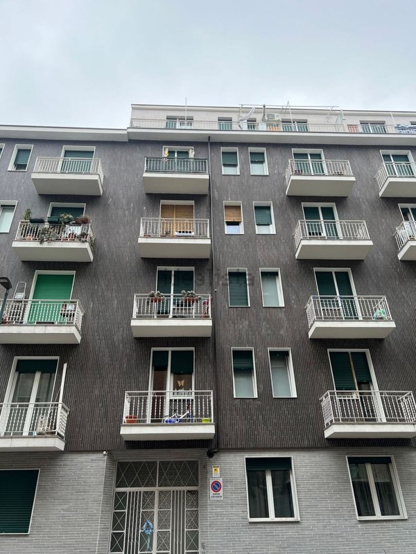appartamento in vendita a Torino in zona Borgata Vittoria
