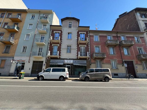 negozio in vendita a Torino in zona San Donato