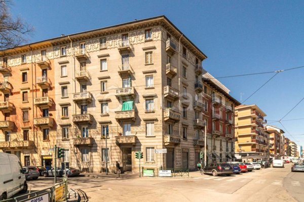 appartamento in vendita a Torino in zona Millefonti