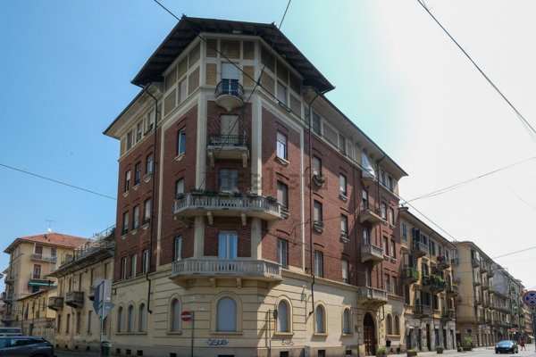 appartamento in vendita a Torino in zona Campidoglio