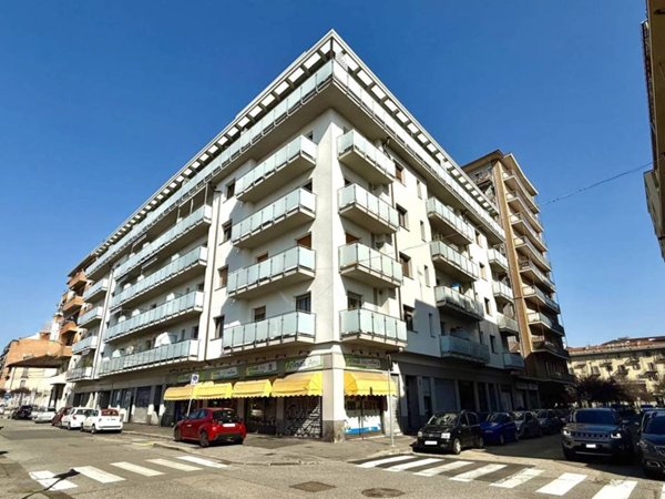 appartamento in vendita a Torino in zona Lingotto