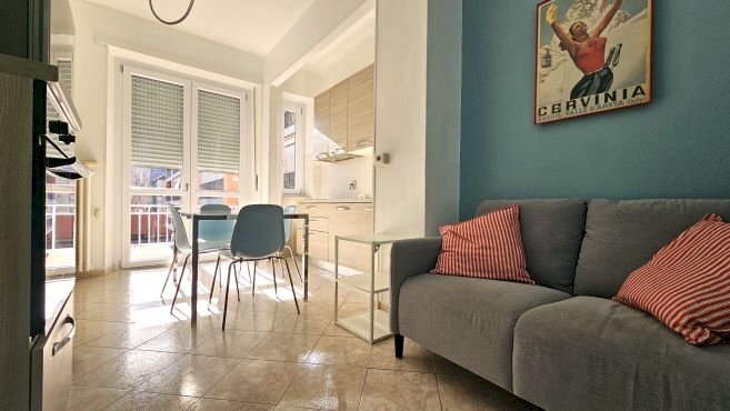 appartamento in vendita a Torino in zona Cenisia