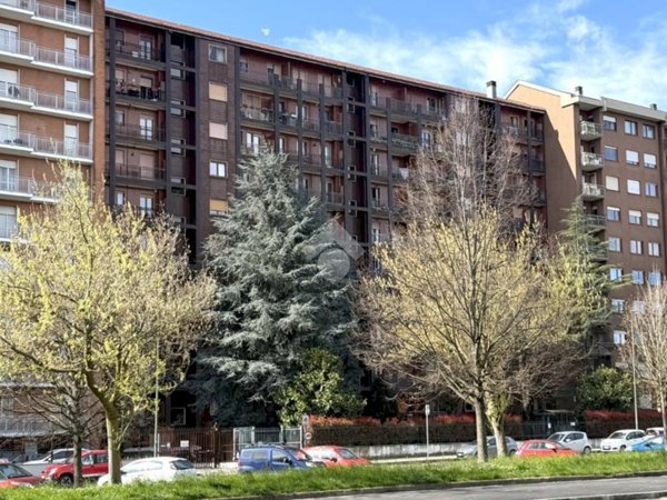 appartamento in vendita a Torino in zona Mirafiori Nord