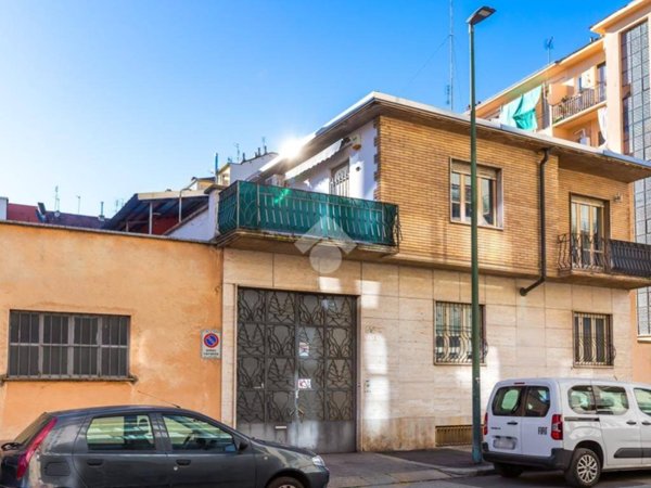 casa indipendente in vendita a Torino in zona Parella