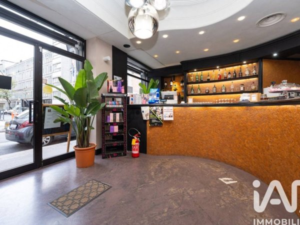 negozio in vendita a Torino in zona Crocetta