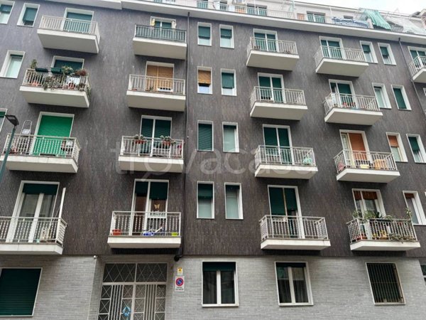 appartamento in vendita a Torino in zona Borgata Vittoria