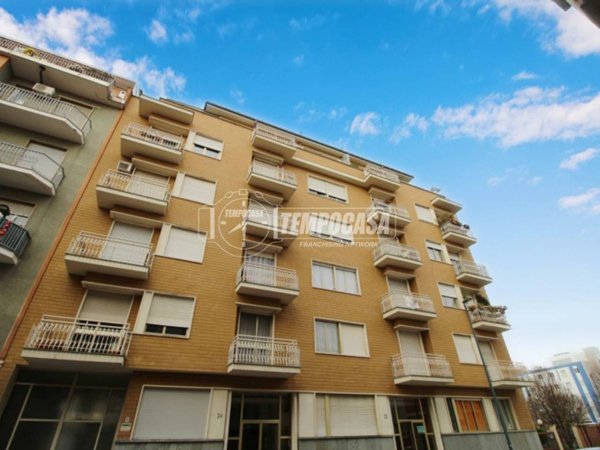 appartamento in vendita a Torino in zona Mirafiori Nord