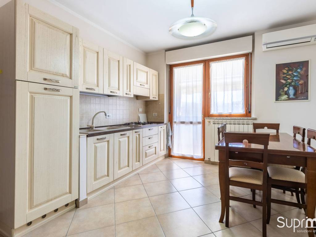 appartamento in vendita a Torino in zona Aurora