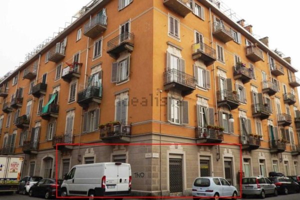 quadrivano in vendita a Torino in zona Regio Parco