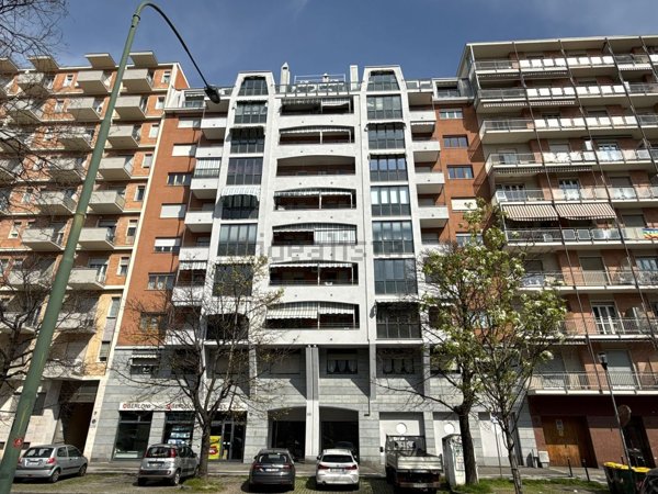 appartamento in vendita a Torino in zona Santa Rita