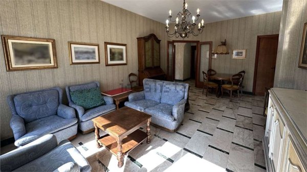 appartamento in vendita a Torino in zona Millefonti