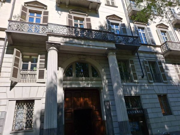 appartamento in vendita a Torino in zona Centro Storico