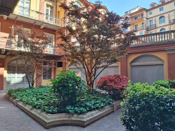 appartamento in vendita a Torino in zona Centro Storico