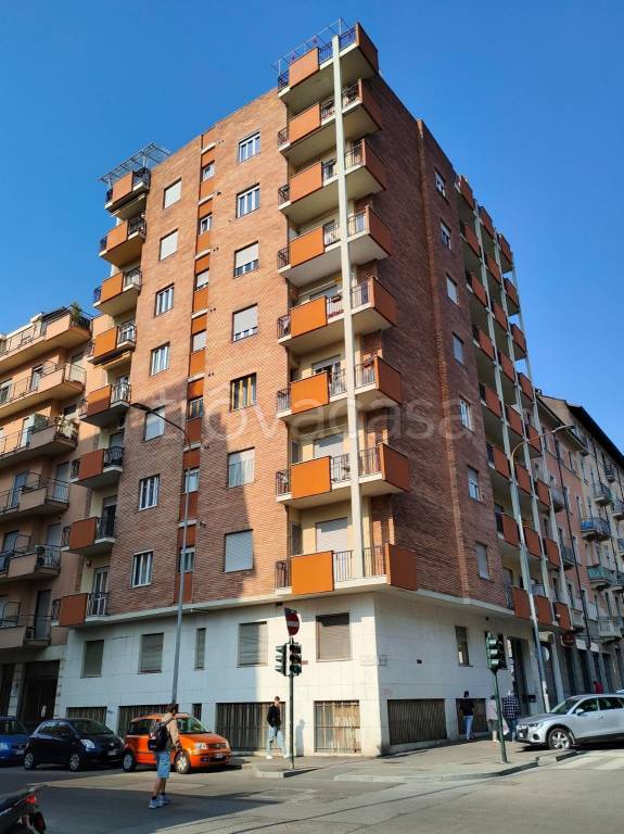 appartamento in vendita a Torino in zona Mirafiori Sud