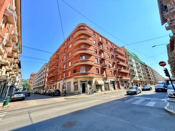 appartamento in vendita a Torino in zona Millefonti