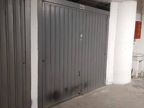 locale di sgombero in vendita a Torino in zona Mirafiori Sud