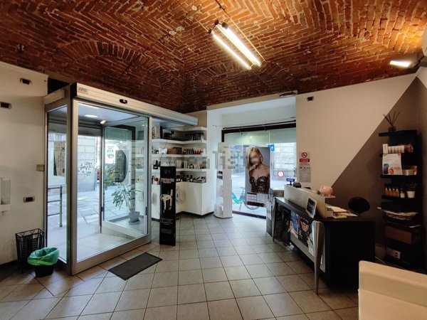 locale commerciale in vendita a Torino