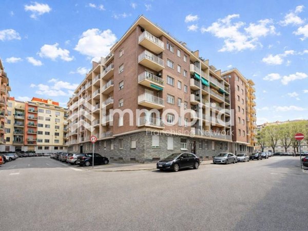appartamento in vendita a Torino in zona Borgo San Paolo
