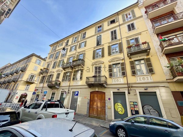 appartamento in vendita a Torino in zona San Salvario