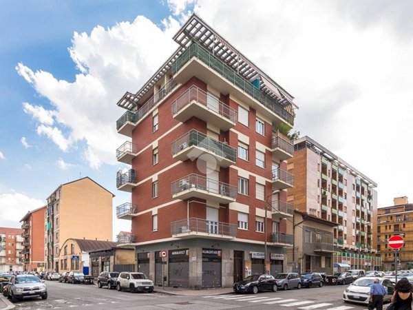 appartamento in vendita a Torino in zona Aeronautica