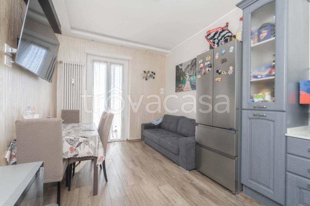 appartamento in vendita a Torino in zona Aurora