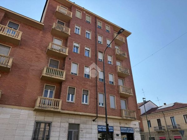 appartamento in vendita a Torino in zona Lucento