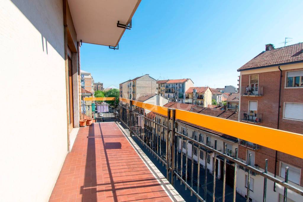 appartamento in vendita a Torino in zona Madonna di Campagna