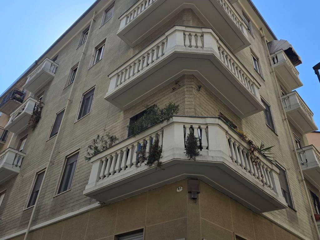 appartamento in vendita a Torino in zona Borgata Vittoria