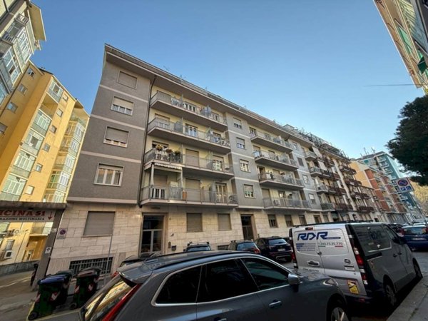 appartamento in vendita a Torino in zona Santa Rita