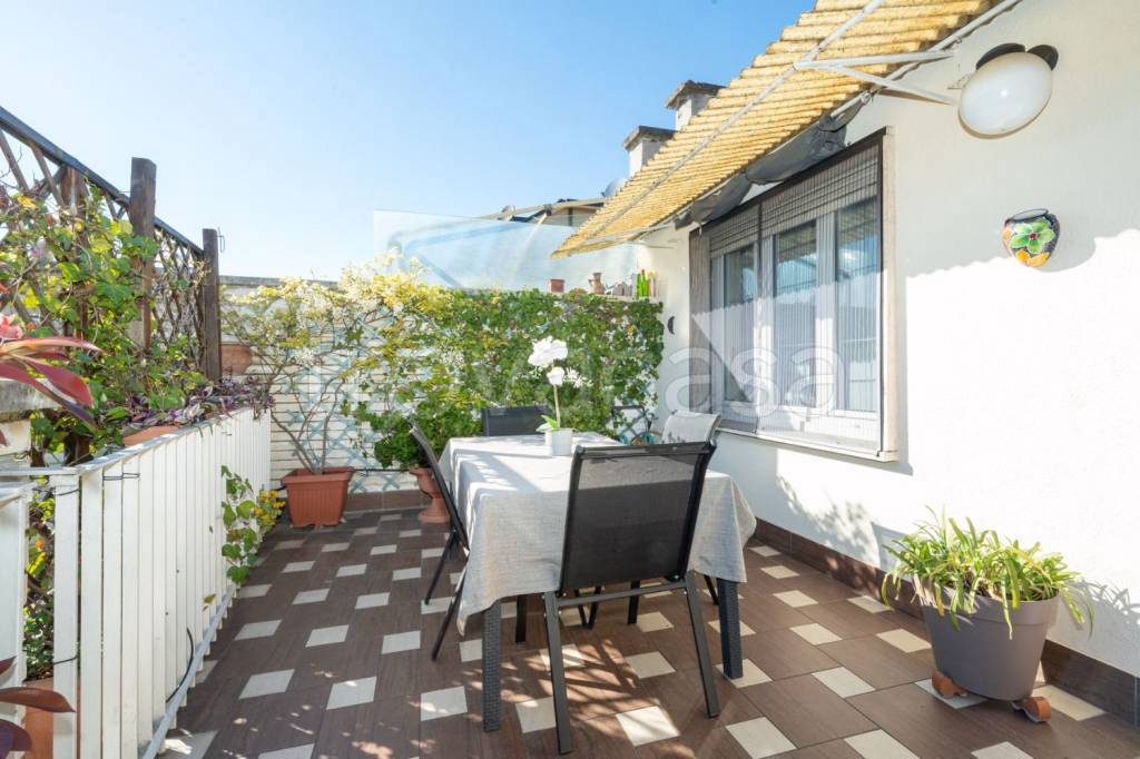 appartamento in vendita a Torino in zona Cit Turin